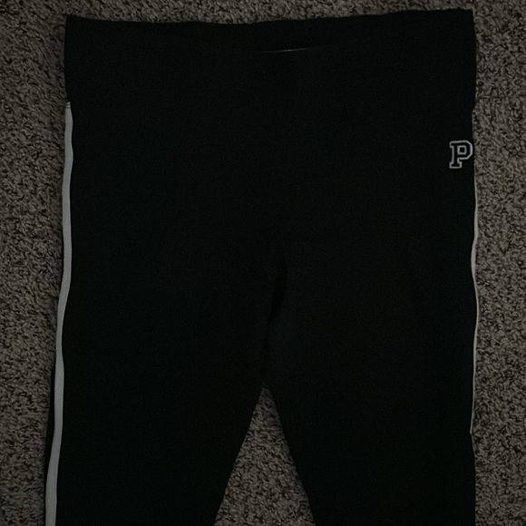 Womens size Large PINK Victoria’s Secret black Yoga legging with white stripe - Picture 2 of 6
